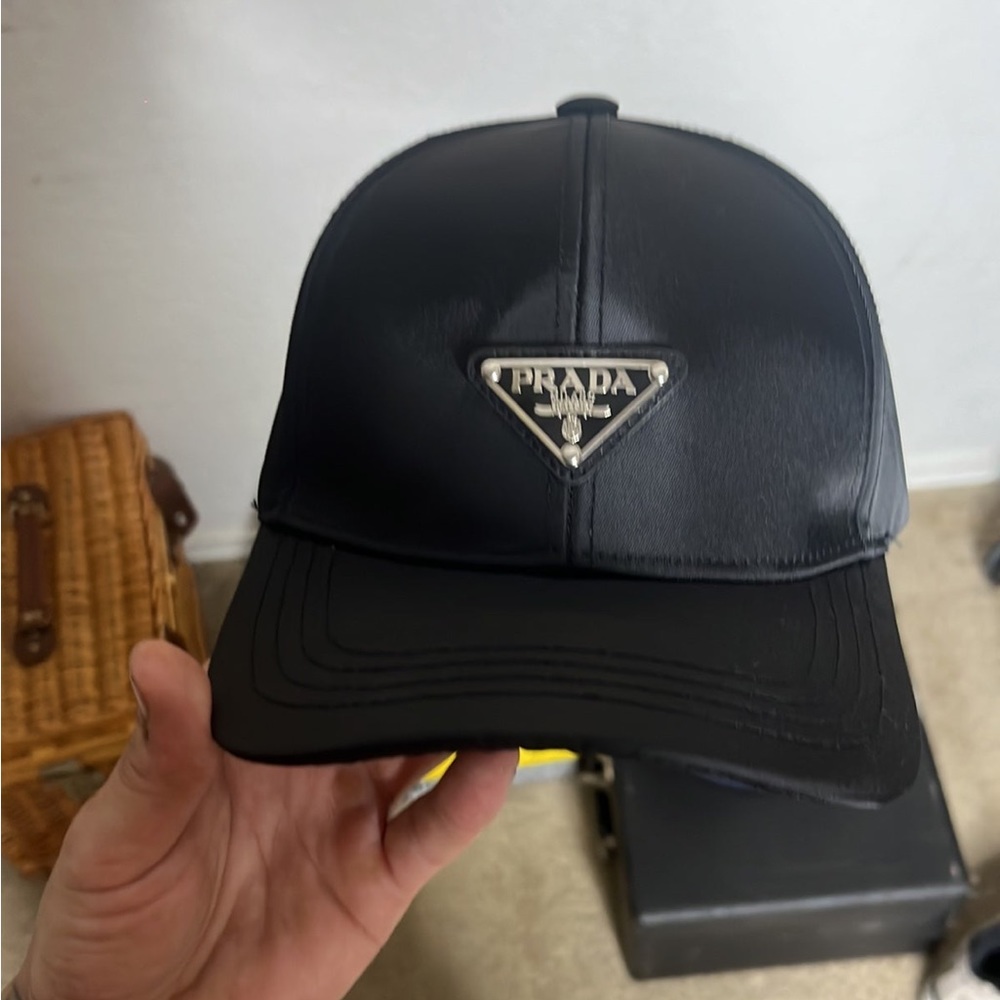 Prada baseball hat wore couple time still great condition